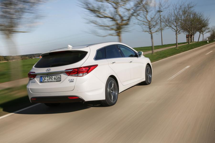  Hyundai i40 Wagon 2015 года  (фото 6 из 30)
